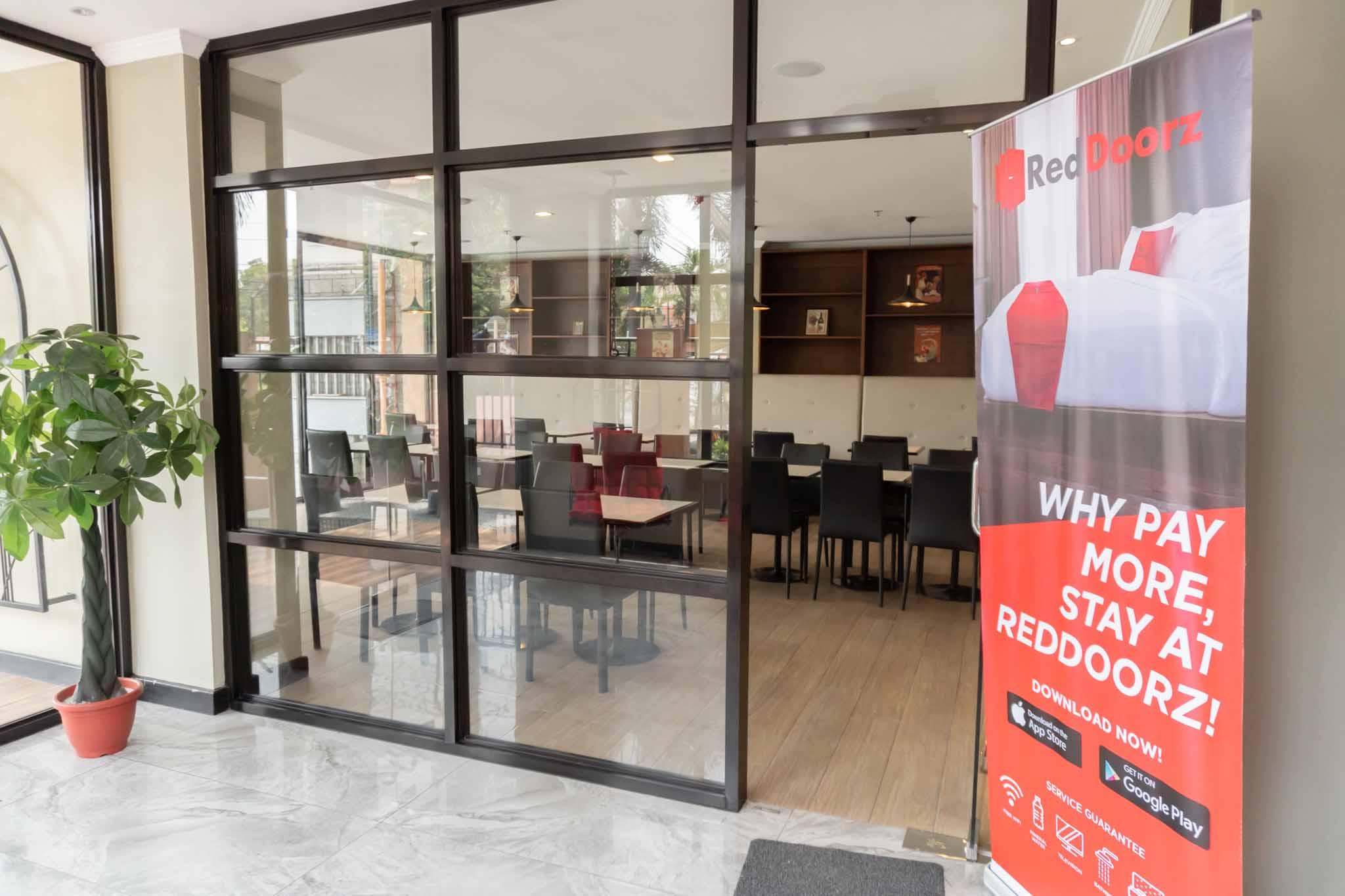 Reddoorz Plus At Mm Hotel Las Pinas Former Reddoorz Plus Near Bamboo Organ Ngoại thất bức ảnh