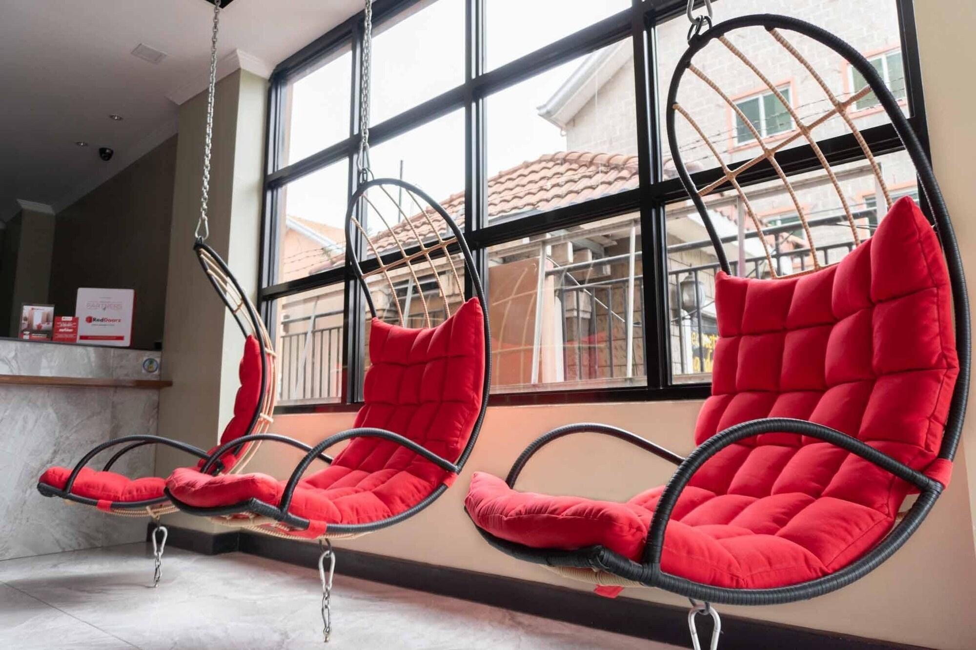 Reddoorz Plus At Mm Hotel Las Pinas Former Reddoorz Plus Near Bamboo Organ Ngoại thất bức ảnh
