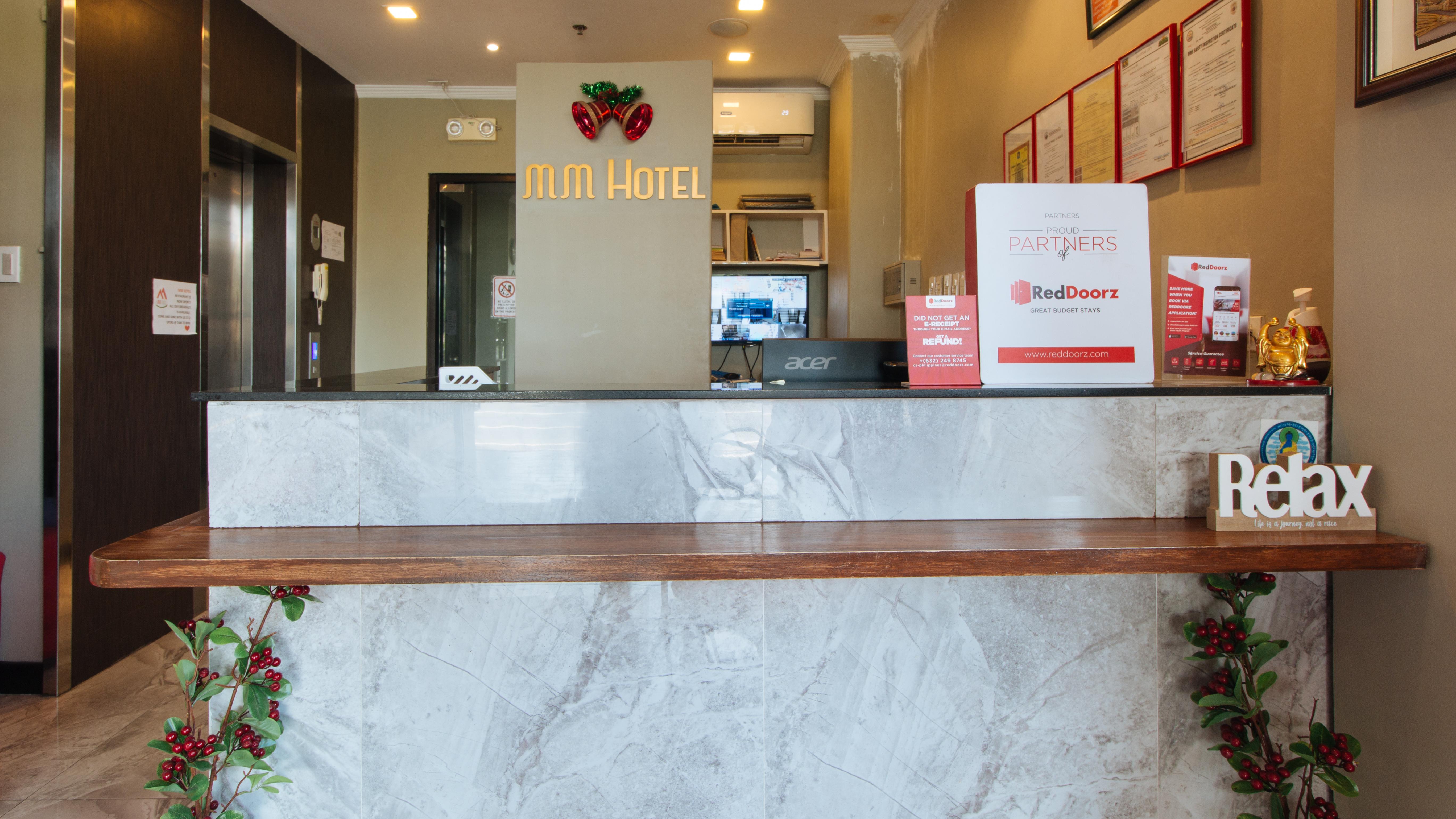 Reddoorz Plus At Mm Hotel Las Pinas Former Reddoorz Plus Near Bamboo Organ Ngoại thất bức ảnh