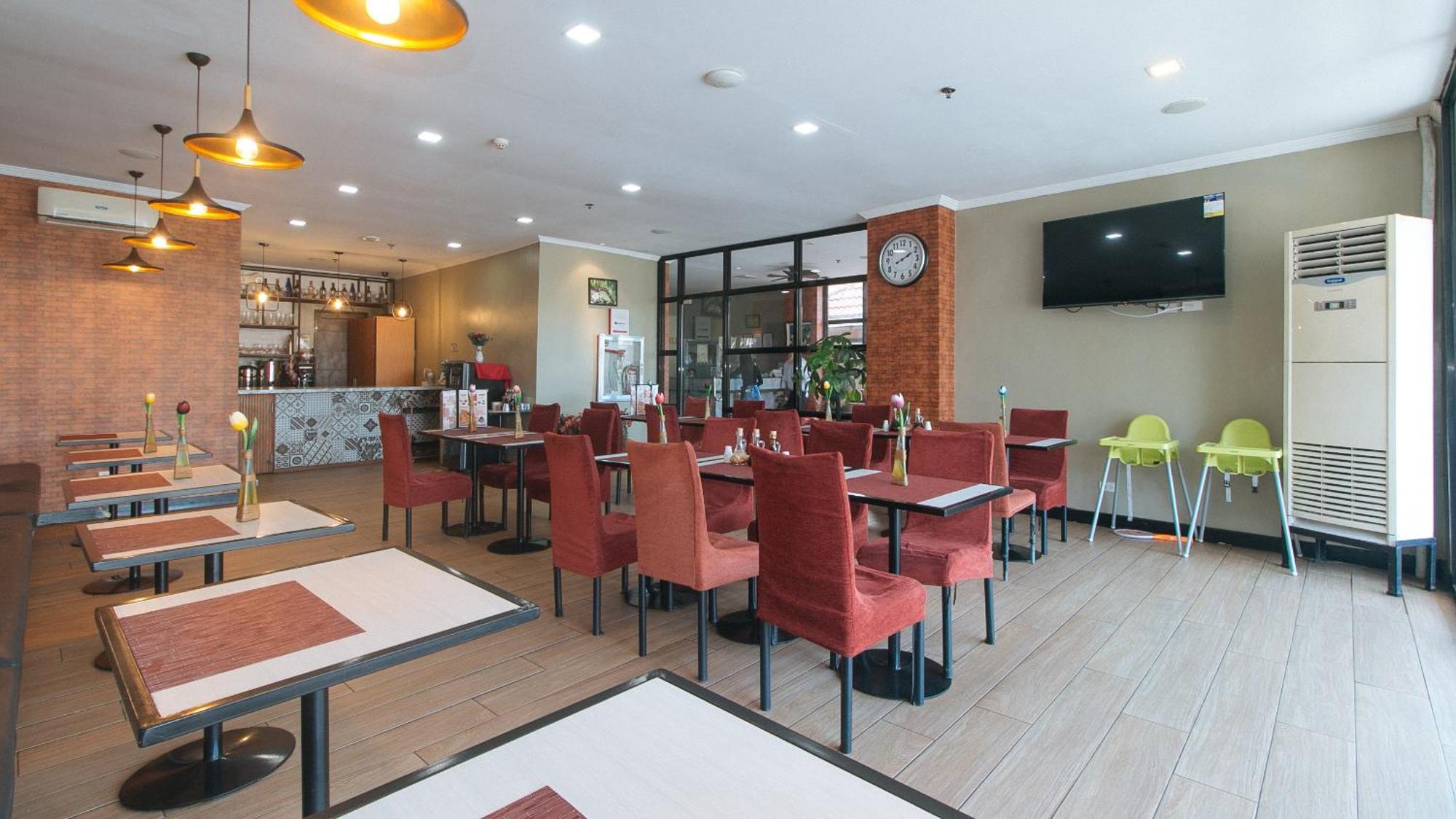 Reddoorz Plus At Mm Hotel Las Pinas Former Reddoorz Plus Near Bamboo Organ Ngoại thất bức ảnh