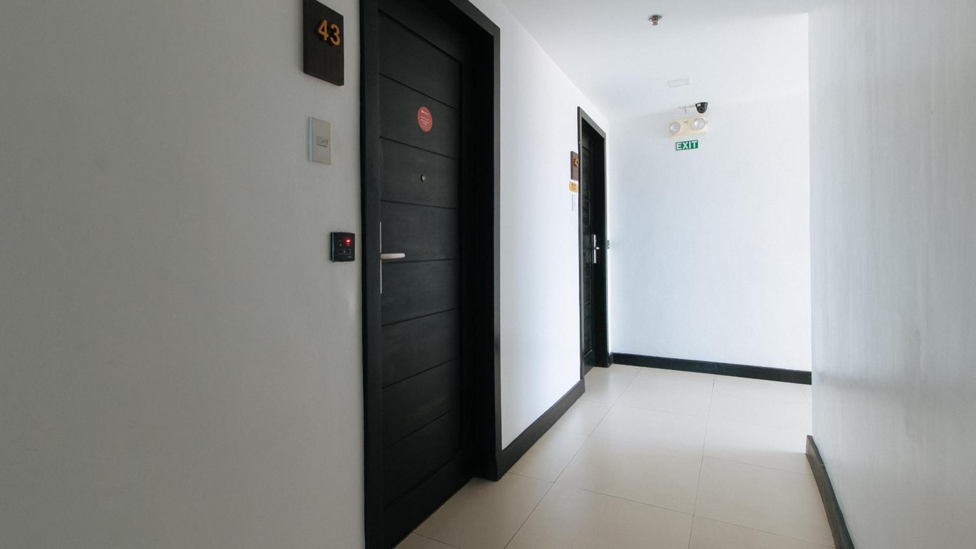 Reddoorz Plus At Mm Hotel Las Pinas Former Reddoorz Plus Near Bamboo Organ Ngoại thất bức ảnh
