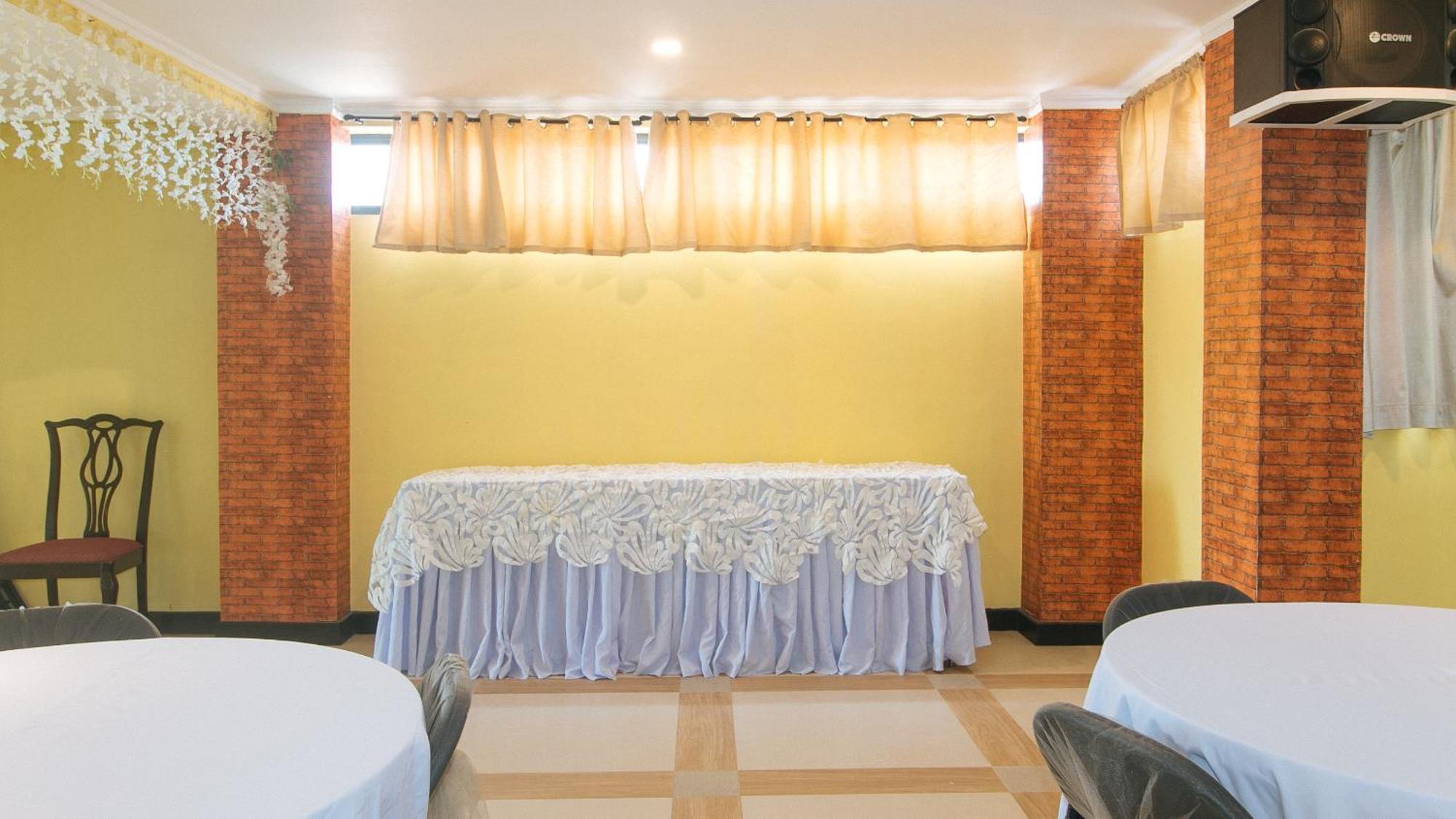 Reddoorz Plus At Mm Hotel Las Pinas Former Reddoorz Plus Near Bamboo Organ Ngoại thất bức ảnh