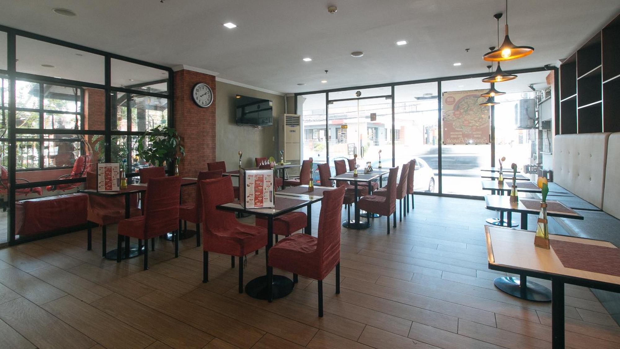 Reddoorz Plus At Mm Hotel Las Pinas Former Reddoorz Plus Near Bamboo Organ Ngoại thất bức ảnh