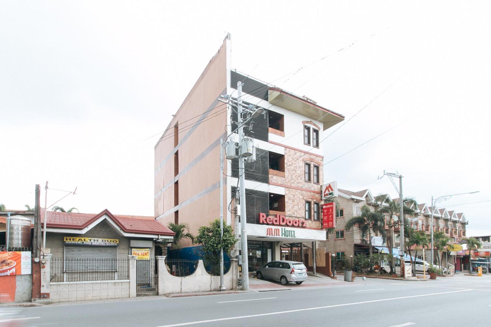 Reddoorz Plus At Mm Hotel Las Pinas Former Reddoorz Plus Near Bamboo Organ Ngoại thất bức ảnh