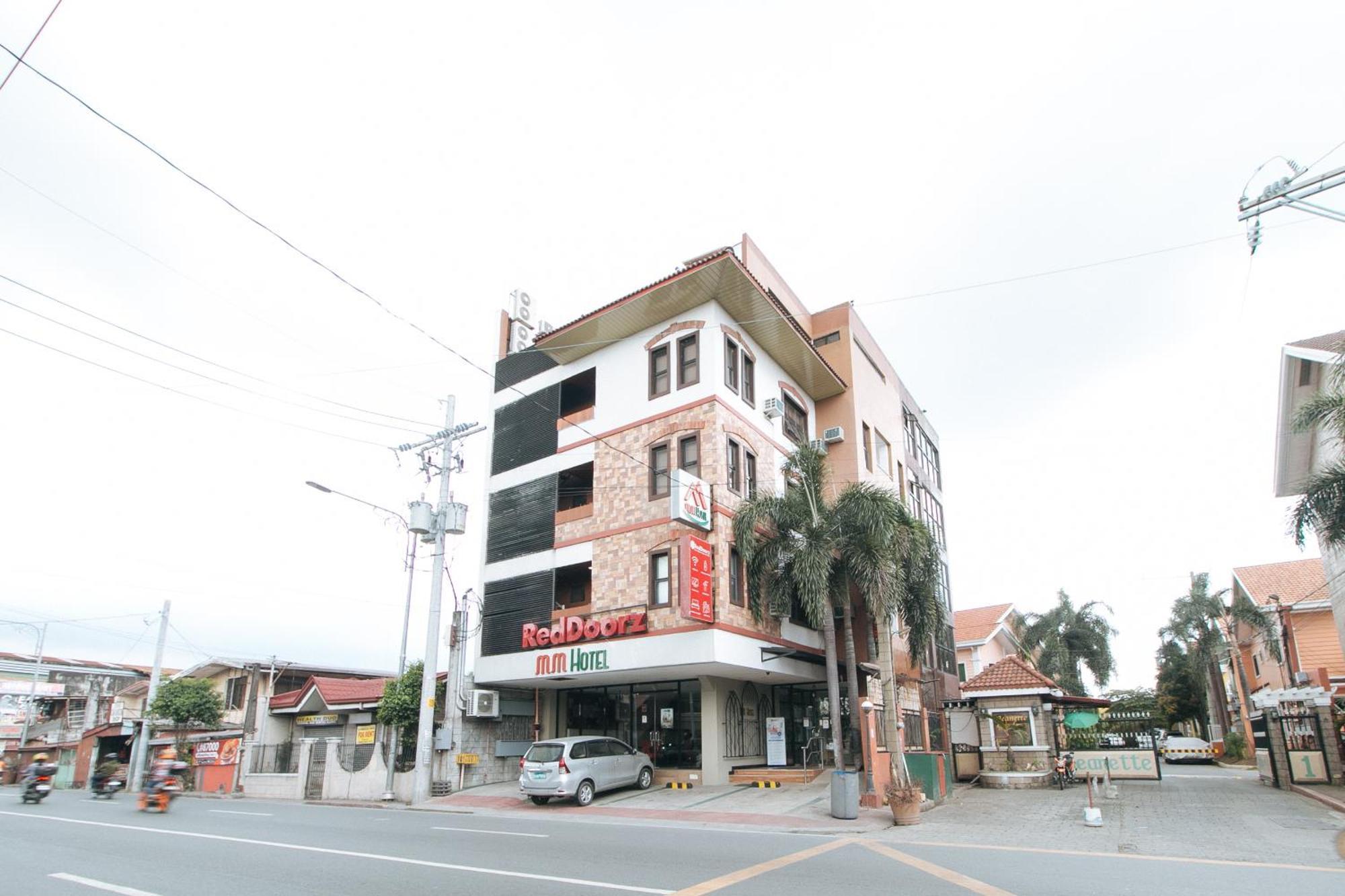 Reddoorz Plus At Mm Hotel Las Pinas Former Reddoorz Plus Near Bamboo Organ Ngoại thất bức ảnh